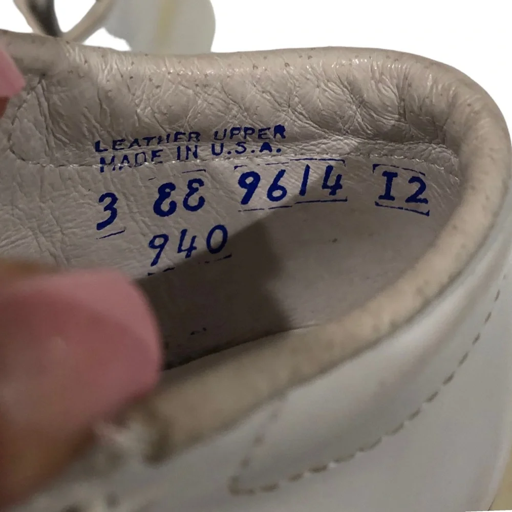White Leather Foot Mates Size 3
